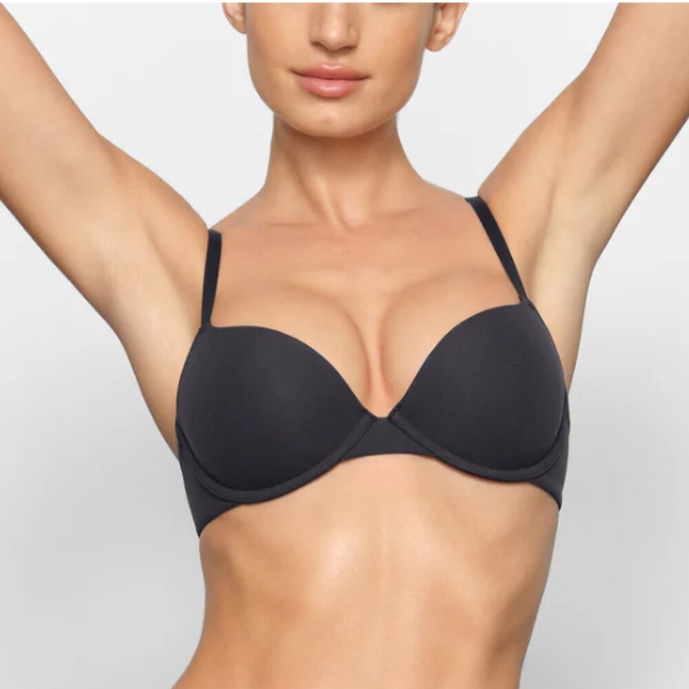 NWT Skims Fits Everybody Demi Push Up Bra